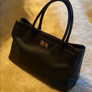 CHANEL Black Leather Shoulder Bag with Gold Turn-Lock